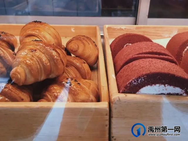 禹州特色商业街逛吃挑战!教你如何用100元吃喝玩乐一整天 禹州特色商业街逛吃挑战!教你如何用100元吃喝玩乐一整天