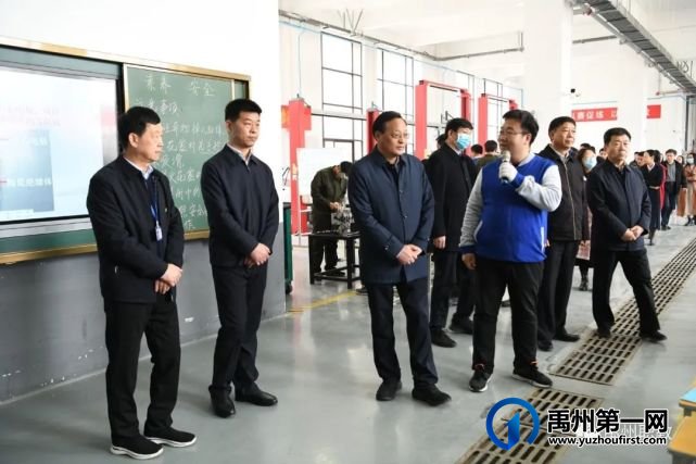 许昌市政协领导莅临禹州中专调研职业教育工作 许昌市政协领导莅临禹州中专调研职业教育工作