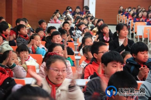 禹州一高附属学校举行2021年春季开学典礼 禹州一高附属学校举行2021年春季开学典礼