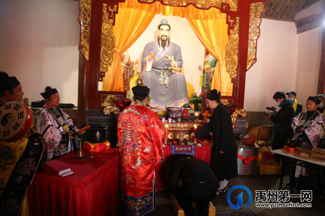 今天,禹州一场宏大的祭拜仪式在北关举行! 今天,禹州一场宏大的祭拜仪式在北关举行!
