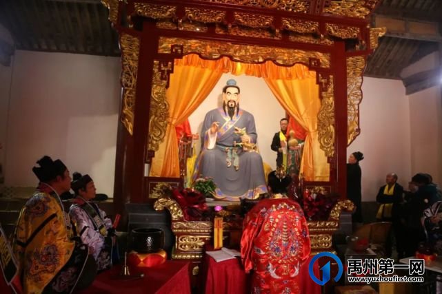 今天,禹州一场宏大的祭拜仪式在北关举行! 今天,禹州一场宏大的祭拜仪式在北关举行!