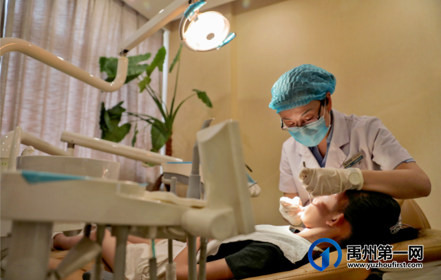 禹州赛尔博大口腔集团开通投诉热线,守护您和家人的口腔健康! 禹州赛尔博大口腔集团开通投诉热线,守护您和家人的口腔健康!