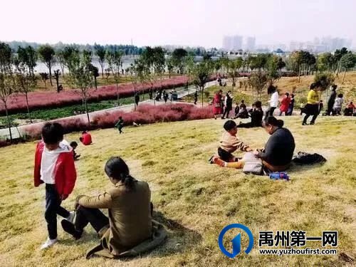 禹州颍河湖畔游人醉 禹州颍河湖畔游人醉