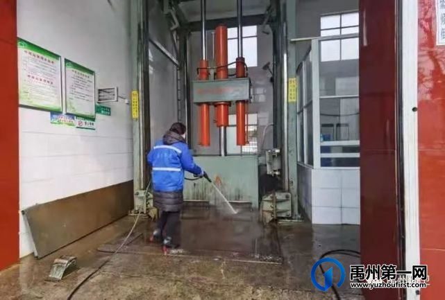 禹州环卫:开展雨后清洁行动 保持城市卫生整洁 禹州环卫:开展雨后清洁行动 保持城市卫生整洁