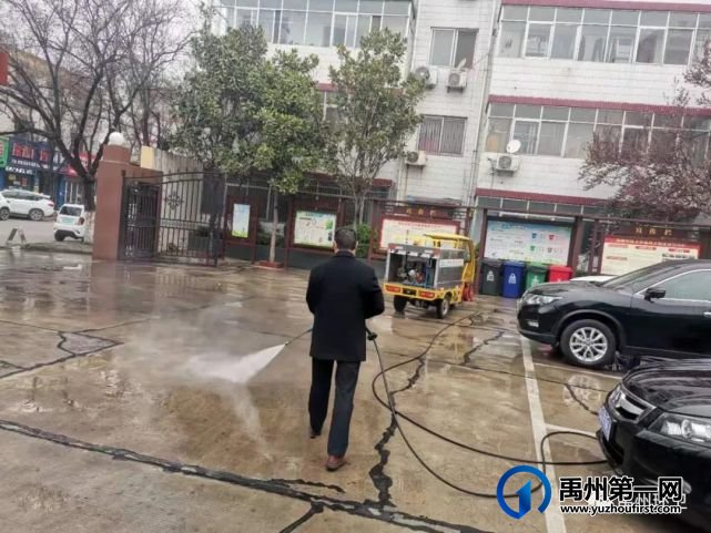 禹州环卫:开展雨后清洁行动 保持城市卫生整洁 禹州环卫:开展雨后清洁行动 保持城市卫生整洁