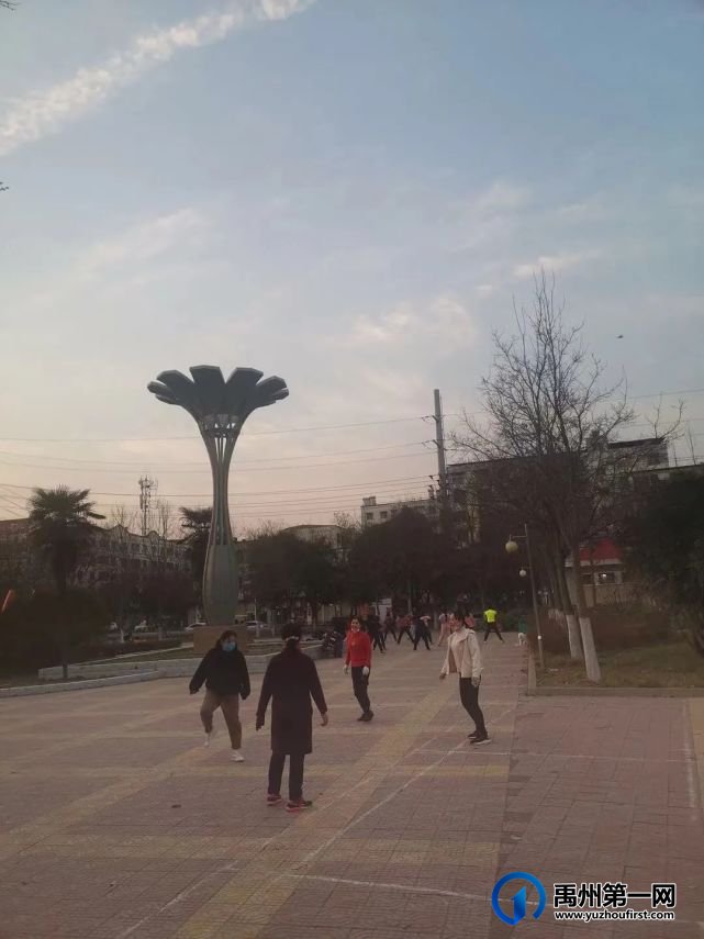 晨游听颍园 晨游听颍园