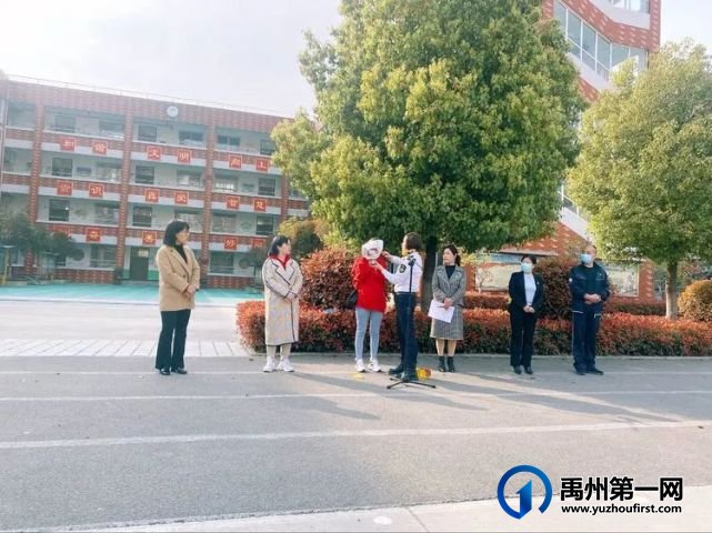 禹州市颍川办寨子小学防火、防踩踏消防安全演练 禹州市颍川办寨子小学防火、防踩踏消防安全演练