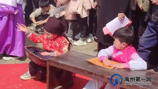 禹州郭连镇组织孝老敬亲劲吹文明乡风 禹州郭连镇组织孝老敬亲劲吹文明乡风