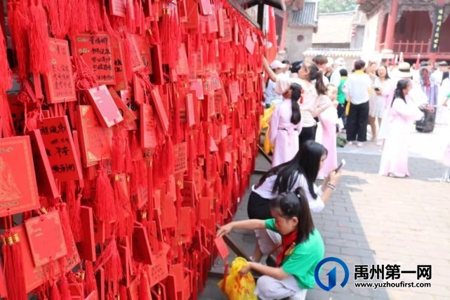 清明小长假,禹州神垕古镇景区带你“踏春趣”~ 清明小长假,禹州神垕古镇景区带你“踏春趣”~