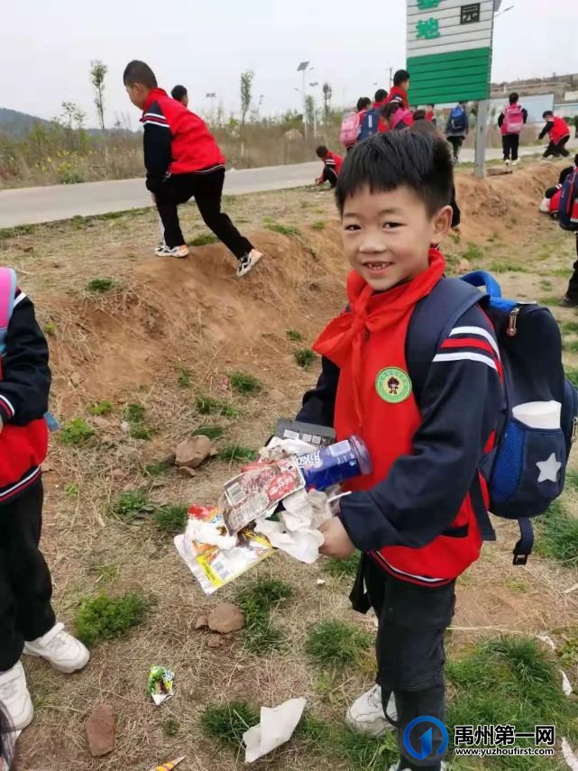 禹州福娃学校2021年“春天--我和翟山有个约”踏春活动纪实 禹州福娃学校2021年“春天--我和翟山有个约”踏春活动纪实