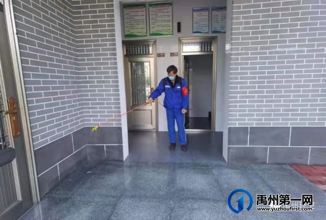 禹州环卫:扎实开展城市清洁行动 助推全市环保攻坚工作 禹州环卫:扎实开展城市清洁行动 助推全市环保攻坚工作