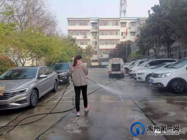 禹州环卫:扎实开展城市清洁行动 助推全市环保攻坚工作 禹州环卫:扎实开展城市清洁行动 助推全市环保攻坚工作