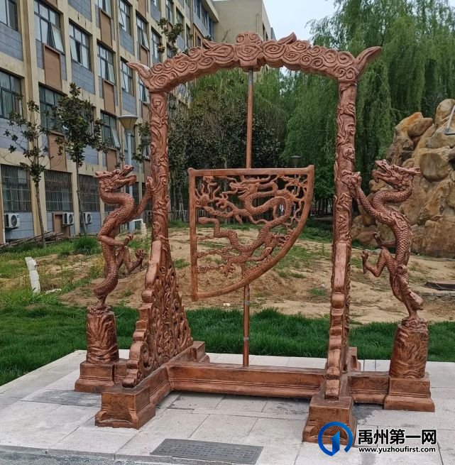 跟禹州一高马老师探访一高新地标 跟禹州一高马老师探访一高新地标