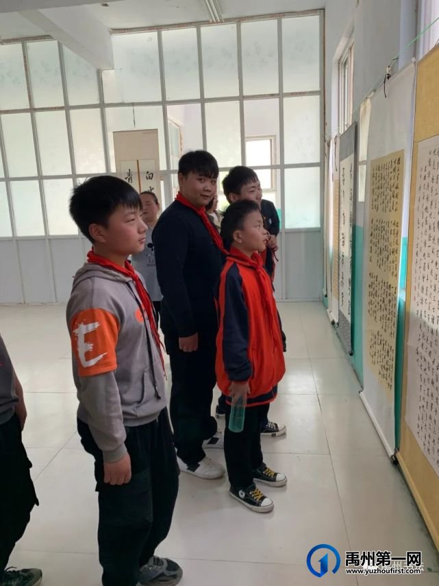 禹州书协“书法进万家”——走进范坡镇宋庄小学 禹州书协“书法进万家”——走进范坡镇宋庄小学