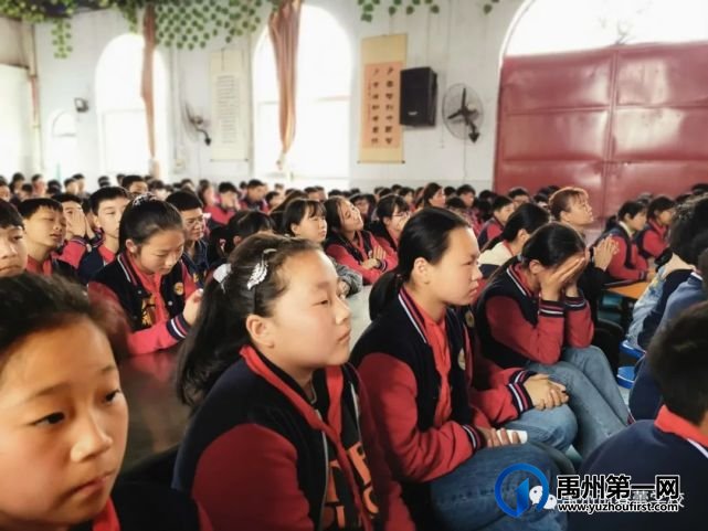 全国道德模范朱清章先生“孝老爱亲”事迹报告会 全国道德模范朱清章先生“孝老爱亲”事迹报告会