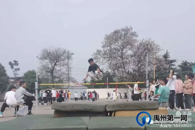 禹州市春蕾学校教育结硕果,田径赛场展英姿 禹州市春蕾学校教育结硕果,田径赛场展英姿