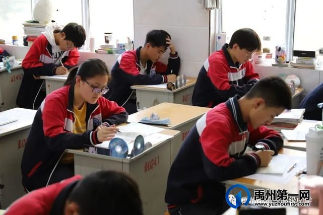 禹州一高 | 高二年级参加豫南九校联考 禹州一高 | 高二年级参加豫南九校联考