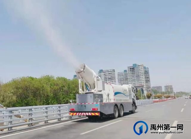 禹州环卫:多措并举提质量 干净整洁迎“五一” 禹州环卫:多措并举提质量 干净整洁迎“五一”