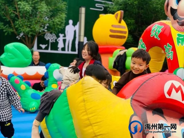 场场爆满,燃爆禹州!绿城蘭亭马戏团活动完美落幕! 场场爆满,燃爆禹州!绿城蘭亭马戏团活动完美落幕!