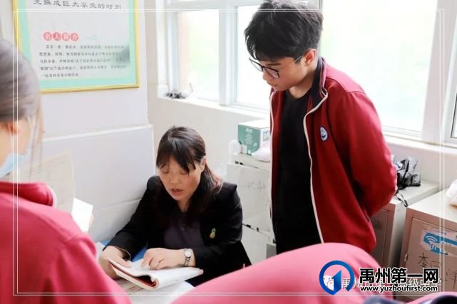禹州高考倒计时:陪伴是最长情的告白 禹州高考倒计时:陪伴是最长情的告白