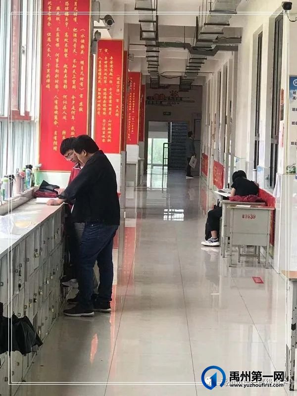 禹州高考倒计时:陪伴是最长情的告白 禹州高考倒计时:陪伴是最长情的告白