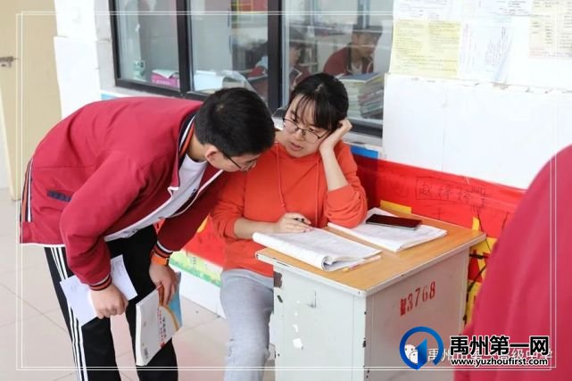 禹州高考倒计时:陪伴是最长情的告白 禹州高考倒计时:陪伴是最长情的告白