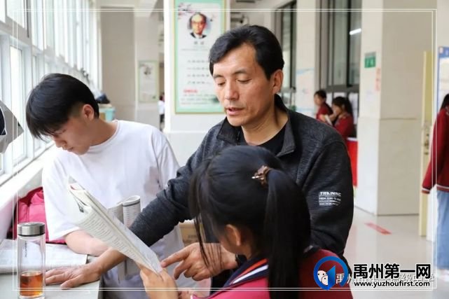 禹州高考倒计时:陪伴是最长情的告白 禹州高考倒计时:陪伴是最长情的告白