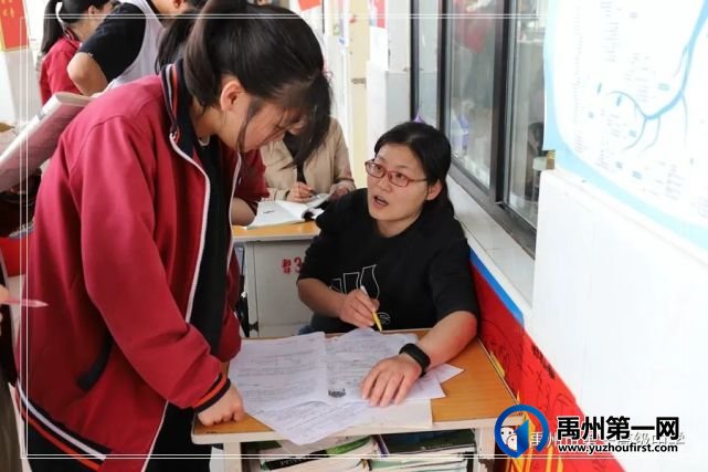 禹州高考倒计时:陪伴是最长情的告白 禹州高考倒计时:陪伴是最长情的告白