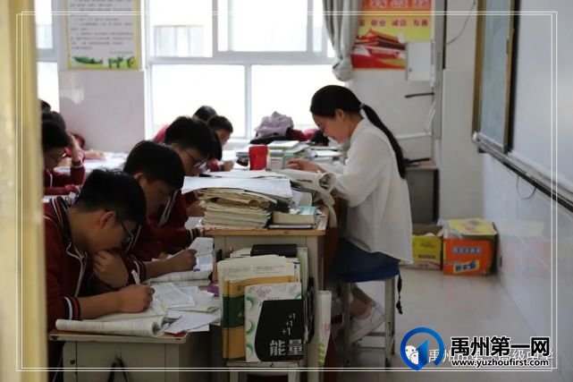 禹州高考倒计时:陪伴是最长情的告白 禹州高考倒计时:陪伴是最长情的告白