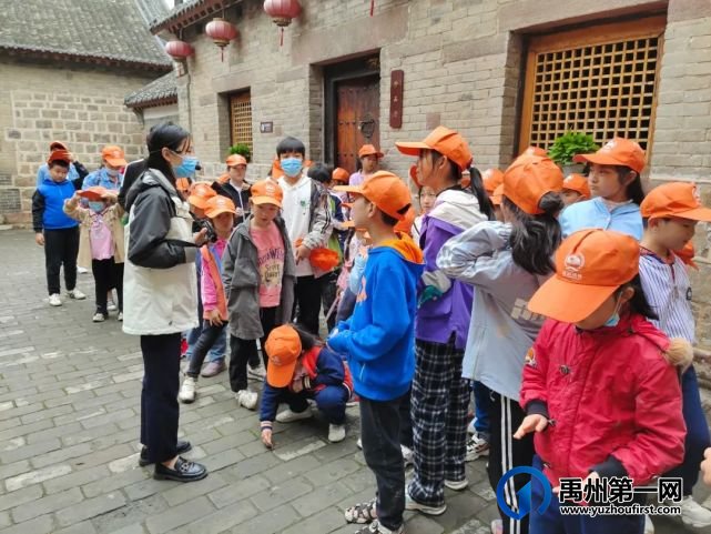 神垕古镇景区2021年“五一”小长假接待工作圆满结束! 神垕古镇景区2021年“五一”小长假接待工作圆满结束!