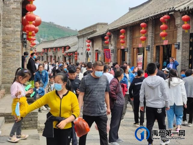 神垕古镇景区2021年“五一”小长假接待工作圆满结束! 神垕古镇景区2021年“五一”小长假接待工作圆满结束!