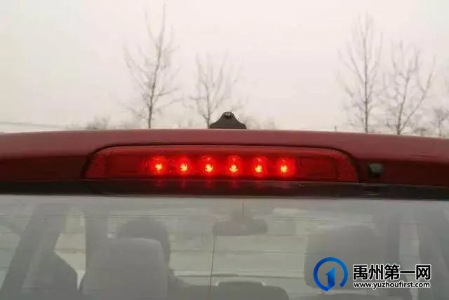 禹州网红桥,突发车祸!现场惨不忍睹! 禹州网红桥,突发车祸!现场惨不忍睹!
