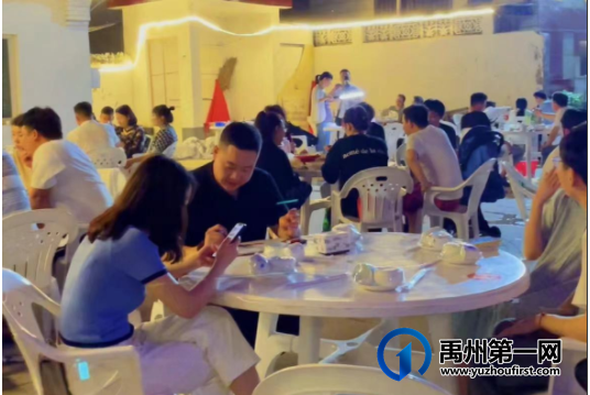 禹州这家星级海鲜烧烤,小龙虾每天免费送!地址在… 禹州这家星级海鲜烧烤,小龙虾每天免费送!地址在…