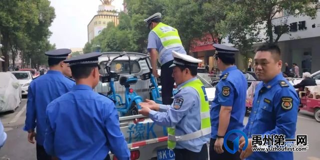 禹州市城管局、交警多部门五指连弹齐奏创文新乐章 禹州市城管局、交警多部门五指连弹齐奏创文新乐章