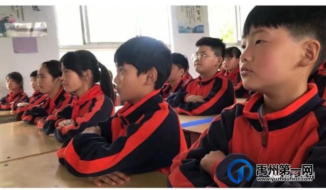 “走进新时代 出彩禹州人”先进典型基层巡讲报告会走进校园 “走进新时代 出彩禹州人”先进典型基层巡讲报告会走进校园