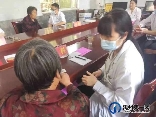 禹州市中心医院“学党史、献爱心、我为群众办实事”义诊活动---小吕镇关庄村 禹州市中心医院“学党史、献爱心、我为群众办实事”义诊活动---小吕镇关庄村