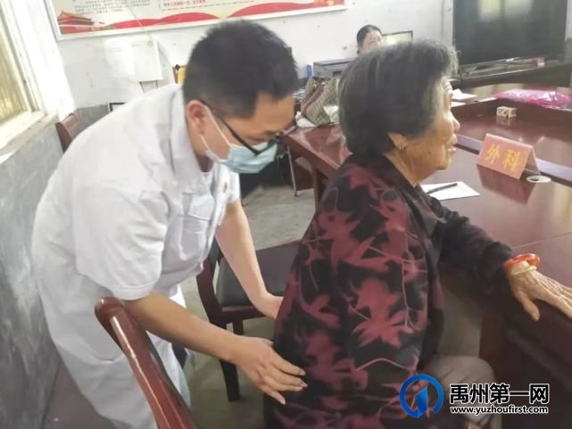 禹州市中心医院“学党史、献爱心、我为群众办实事”义诊活动---小吕镇关庄村 禹州市中心医院“学党史、献爱心、我为群众办实事”义诊活动---小吕镇关庄村