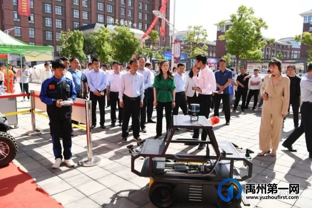 许昌市2021年职业教育活动周启动仪式在禹州中专隆重举行 许昌市2021年职业教育活动周启动仪式在禹州中专隆重举行