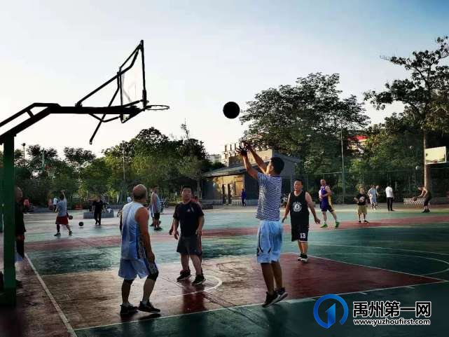 禹州风雨廊桥南头游园掠影!