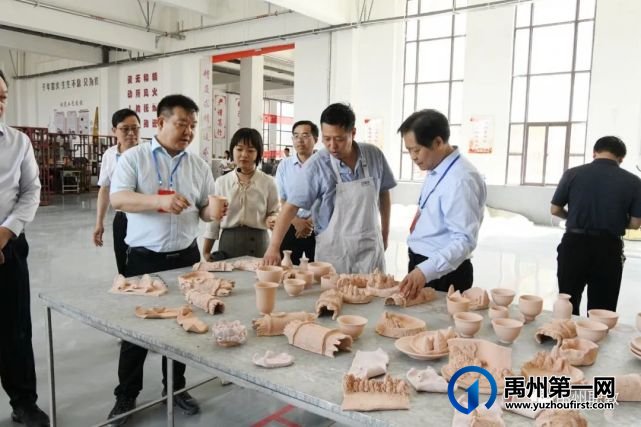 禹州市政协推进教育高质量发展专题协商座谈会在禹州中专举行 禹州市政协推进教育高质量发展专题协商座谈会在禹州中专举行