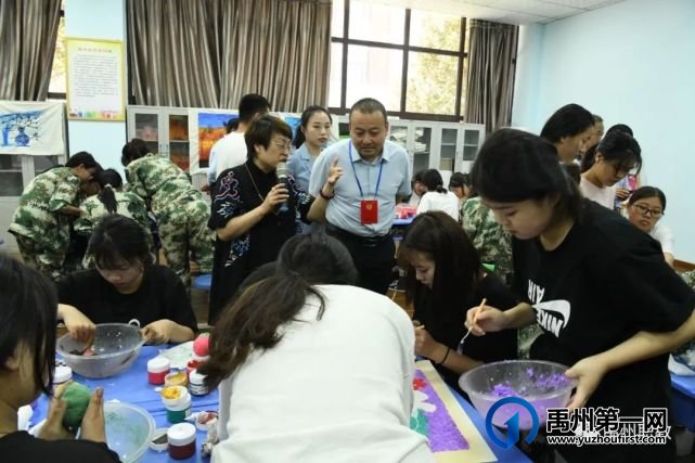 禹州市政协推进教育高质量发展专题协商座谈会在禹州中专举行 禹州市政协推进教育高质量发展专题协商座谈会在禹州中专举行