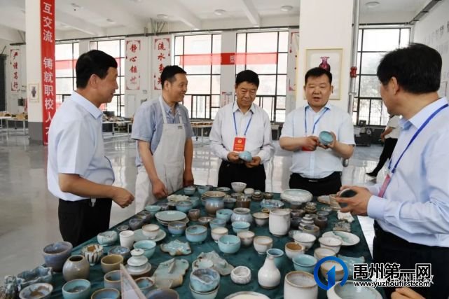 禹州市政协推进教育高质量发展专题协商座谈会在禹州中专举行 禹州市政协推进教育高质量发展专题协商座谈会在禹州中专举行