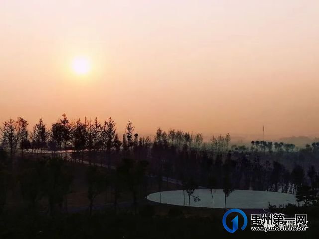 禹州颍河登善湖城市山地公园风光 禹州颍河登善湖城市山地公园风光