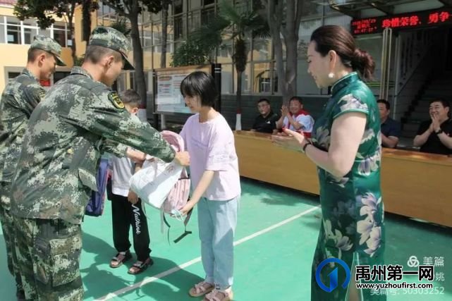 5月29日!在禹州市武警中队发生了这样暖心的一幕 5月29日!在禹州市武警中队发生了这样暖心的一幕