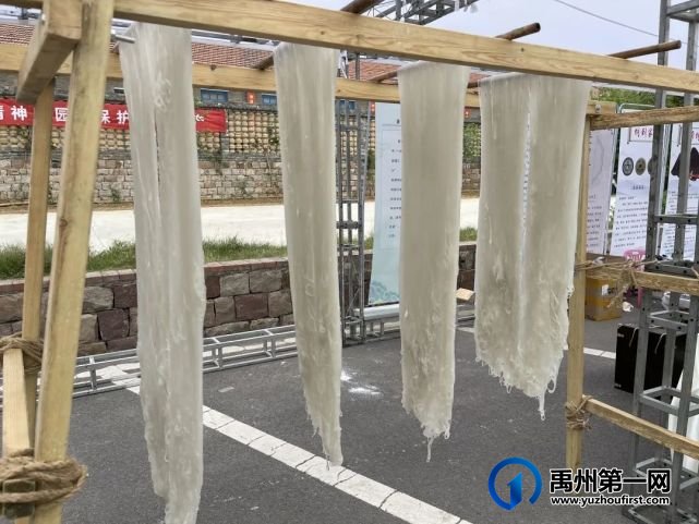 许昌市第五届传统工艺展演展示活动在禹州市神垕镇举办 许昌市第五届传统工艺展演展示活动在禹州市神垕镇举办