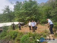 禹州市多部门联合巡查解决地灾疑难问题