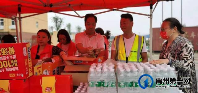 禹州一品装饰夏季送清凉活动,一品有爱暖四方! 禹州一品装饰夏季送清凉活动,一品有爱暖四方!