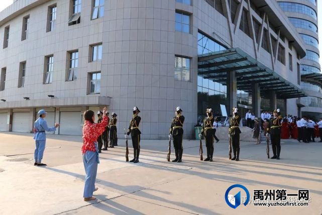 禹州一高在全市“庆祝中国共产党成立100周年合唱比赛”中大放异彩 禹州一高在全市“庆祝中国共产党成立100周年合唱比赛”中大放异彩