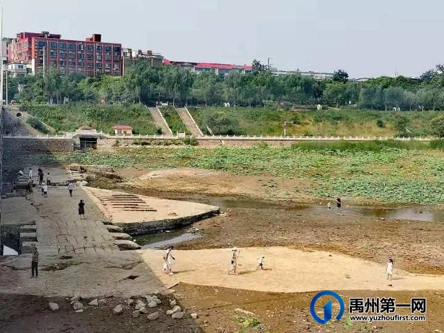 禹州北关颍河明代古石桥重见天日 禹州北关颍河明代古石桥重见天日