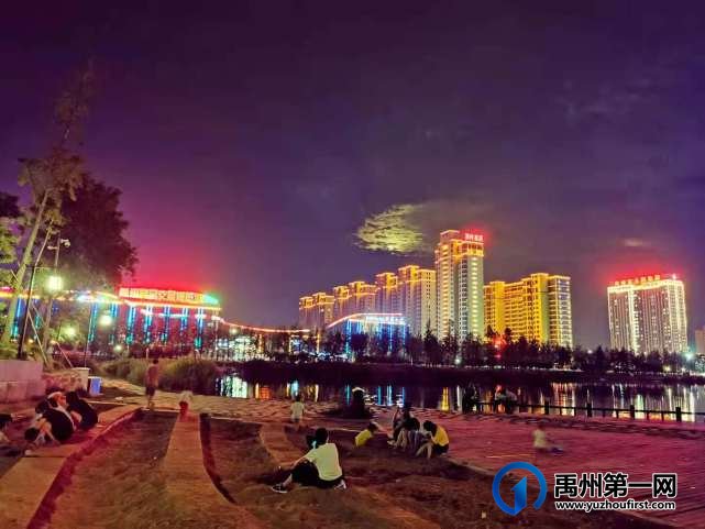 喜迎建党100周年 !亮化工程让禹州夜景璀璨如画 喜迎建党100周年 !亮化工程让禹州夜景璀璨如画